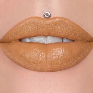Jeffree Star Velvet Trap Lipstick in GardeningHoe NIB